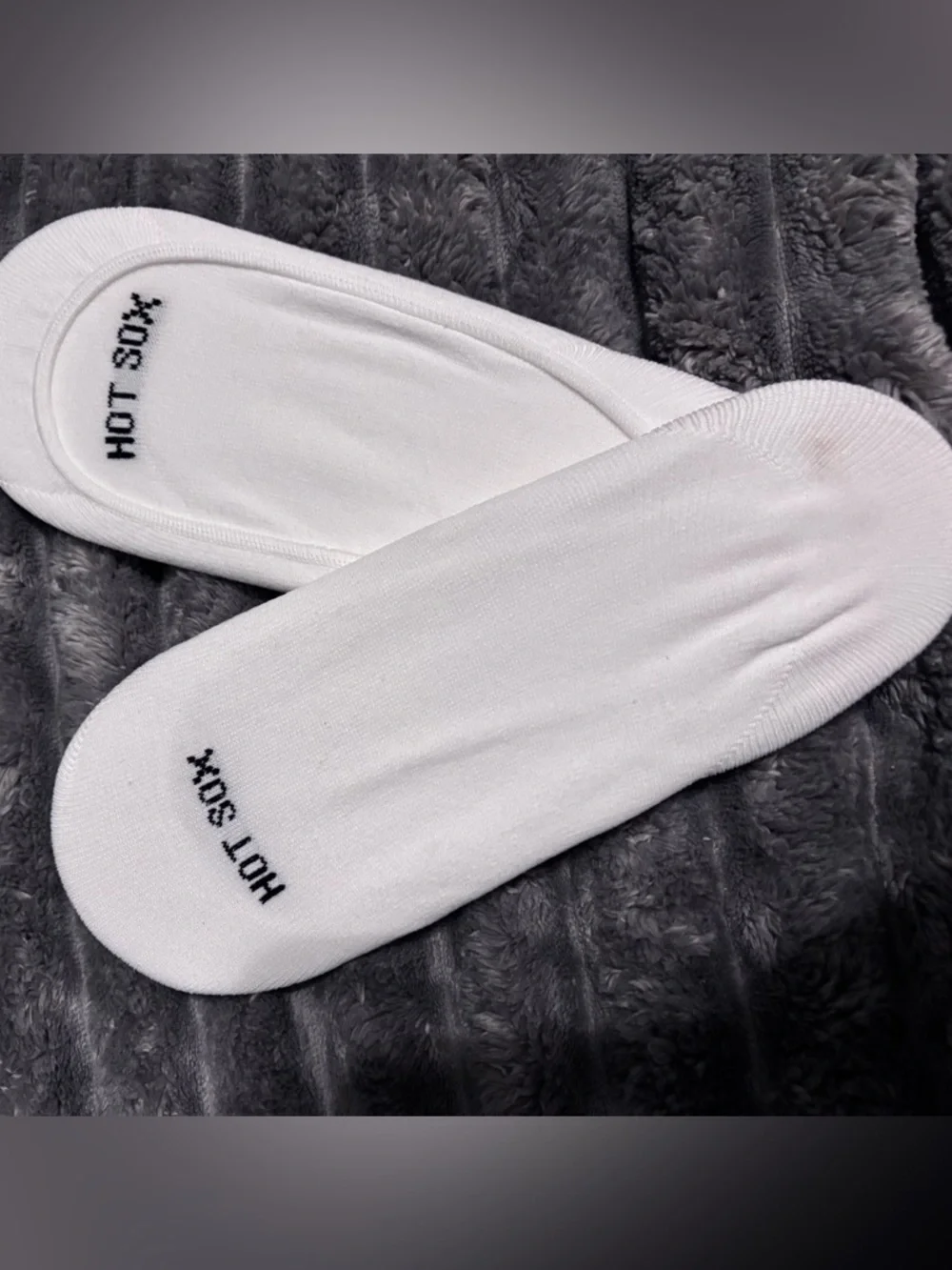 Hot Sox No-Show Liner Socks in White and Light Gray